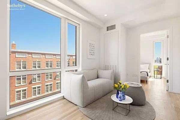 1st image of 320 W 135th St #6B