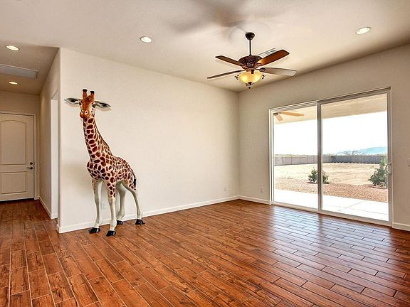 4th image of 22237 W Bajada Dr