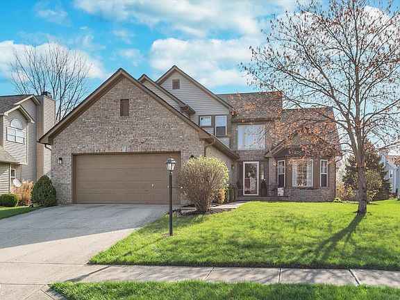 2nd image of 10518 Greenway Dr