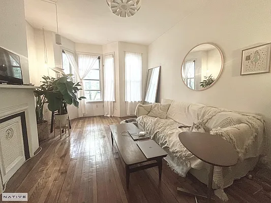 Rented by Native Real Estate LLC | media 7