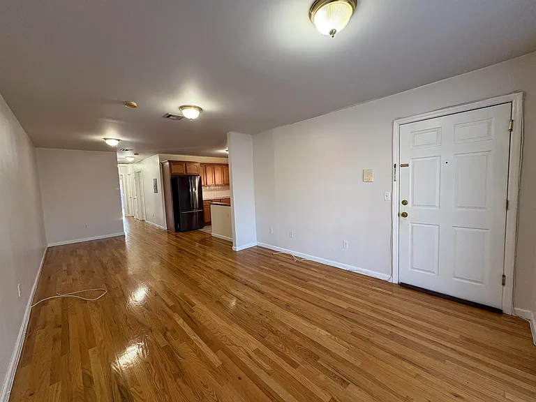 37 Reservoir Ave — Photo 8