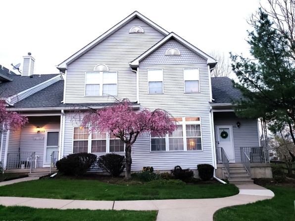 330 Carnegie Ct