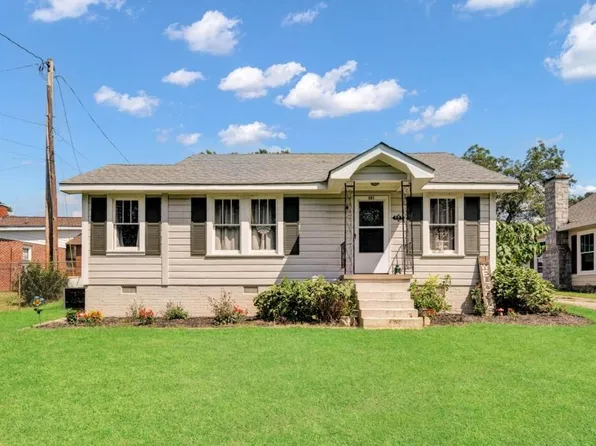 497 Spring St, Commerce, GA 30529