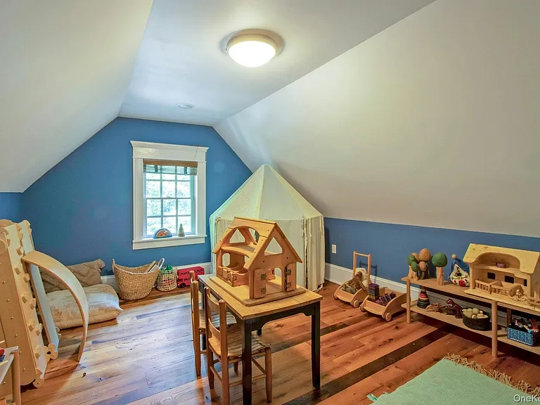 314 Haverstraw Rd — Photo 33