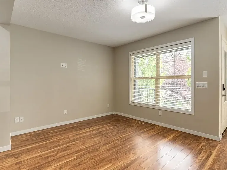 1704-0504 Heartland Ave #101 — Photo 6