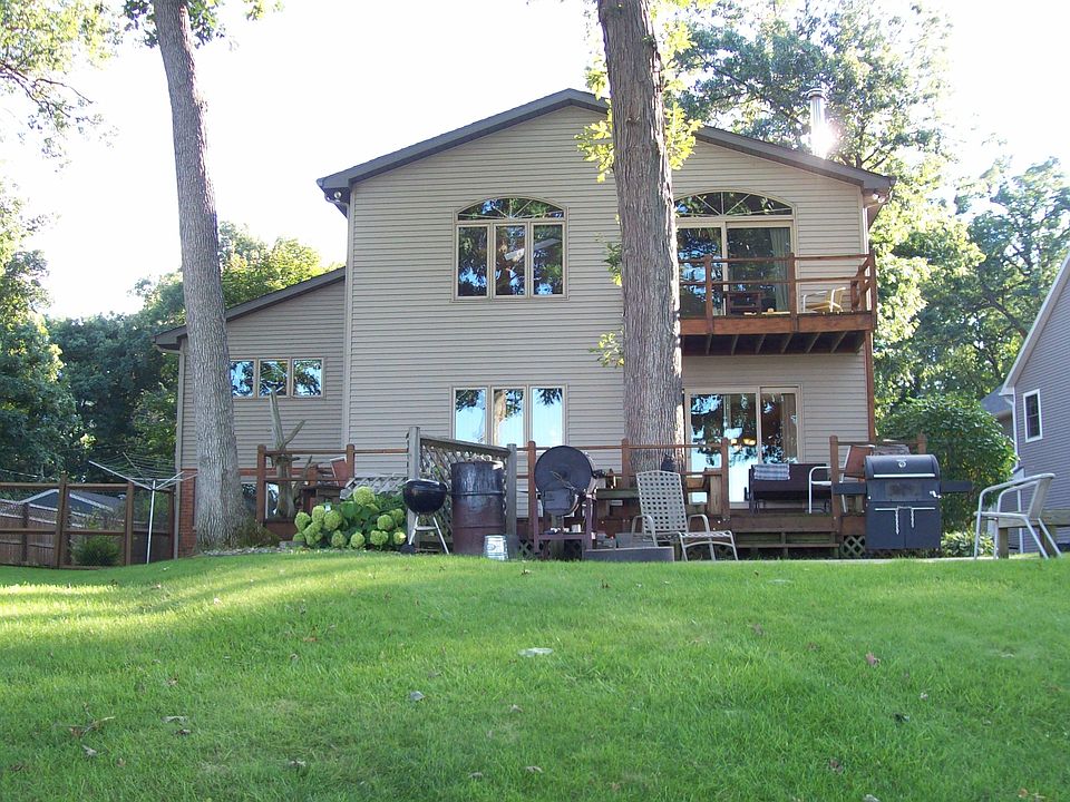 1st image of 7996 Greenfield Shores Dr