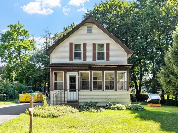 2 Williams St, Baldwinville, MA 01436