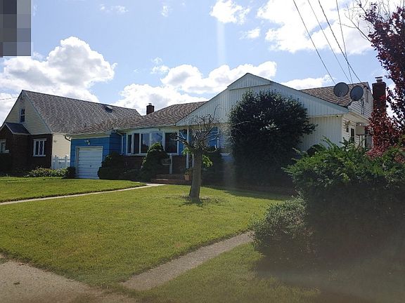 2nd image of 1407 Monroe St