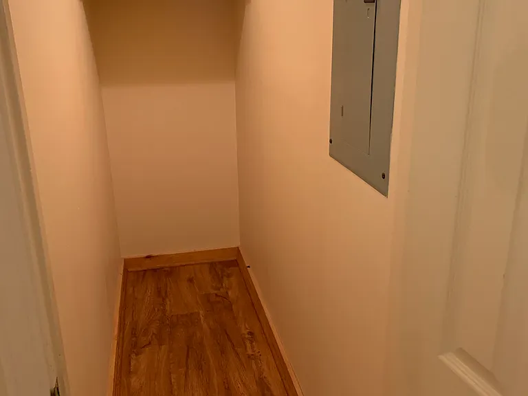 124 Winding Way — Photo 19