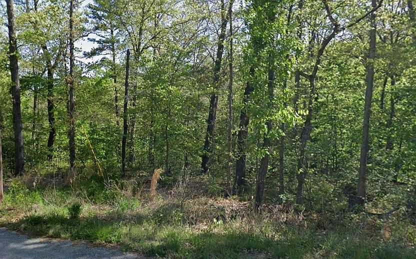 2nd image of 3 & 4 Spencer Ln