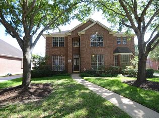 4911 Bend Ct, Sugar Land, TX 77478