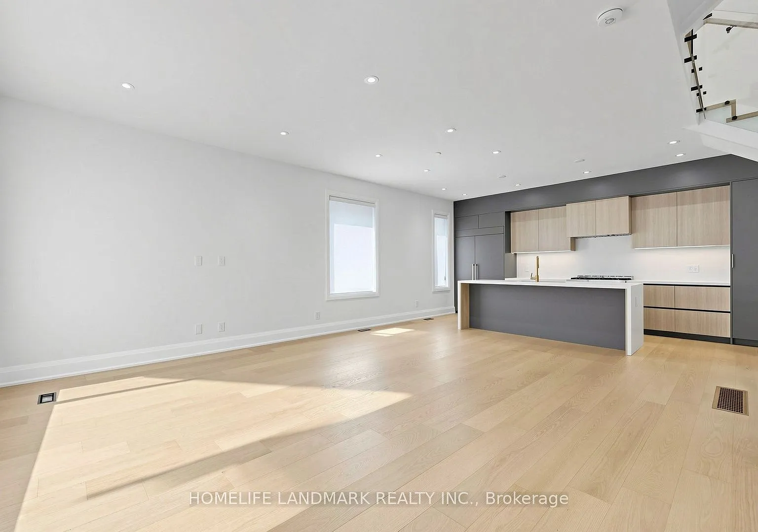 6 bed, $5,500 — Photo 3