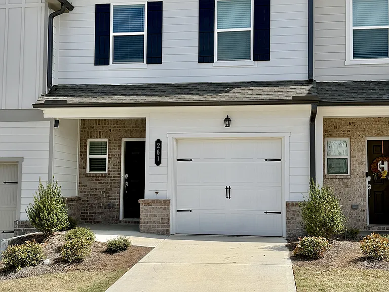 261 Kenoot Dr #1 — Photo 1