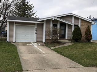 4328 Macdougal Cir, Lansing, MI 48911