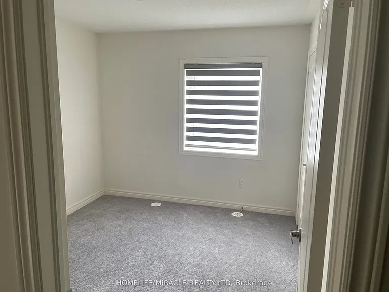 460 Silver Maple Rd — Photo 20