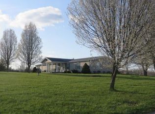 714 Ardery Rd, Paris, KY 40361