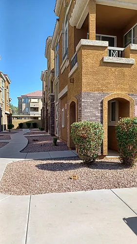 18250 N Cave Creek Rd Photo 1