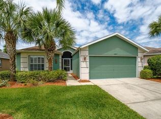 10841 Collar Dr, San Antonio, FL 33576