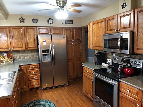 4th image of 1240 McKinley Dr