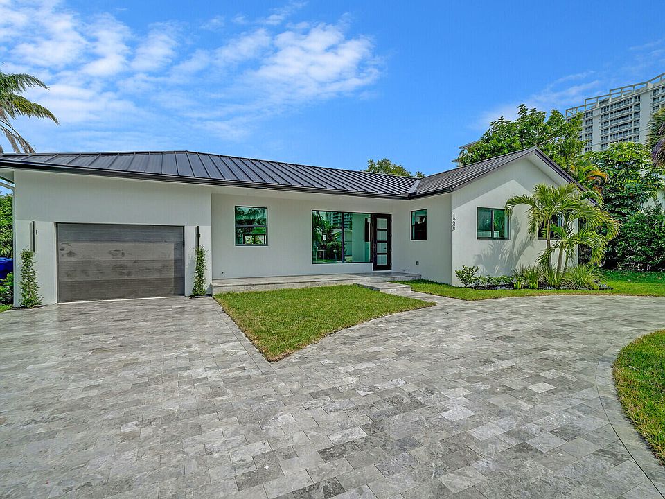 1st image of 1248 N Harbor Dr