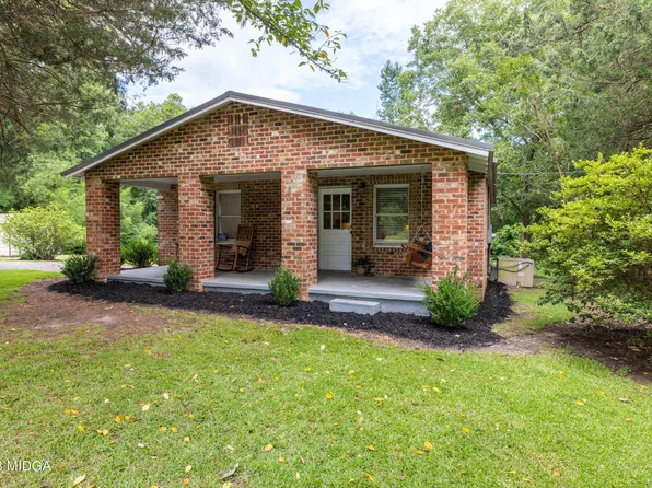 1529 Rainey Rd, Macon, GA 31220