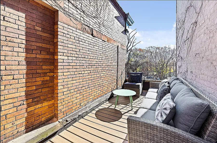 1261 Eastern Pkwy #2
