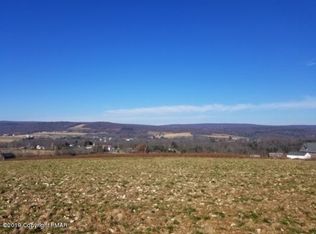 Chapel Dr, Lehighton, PA 18235