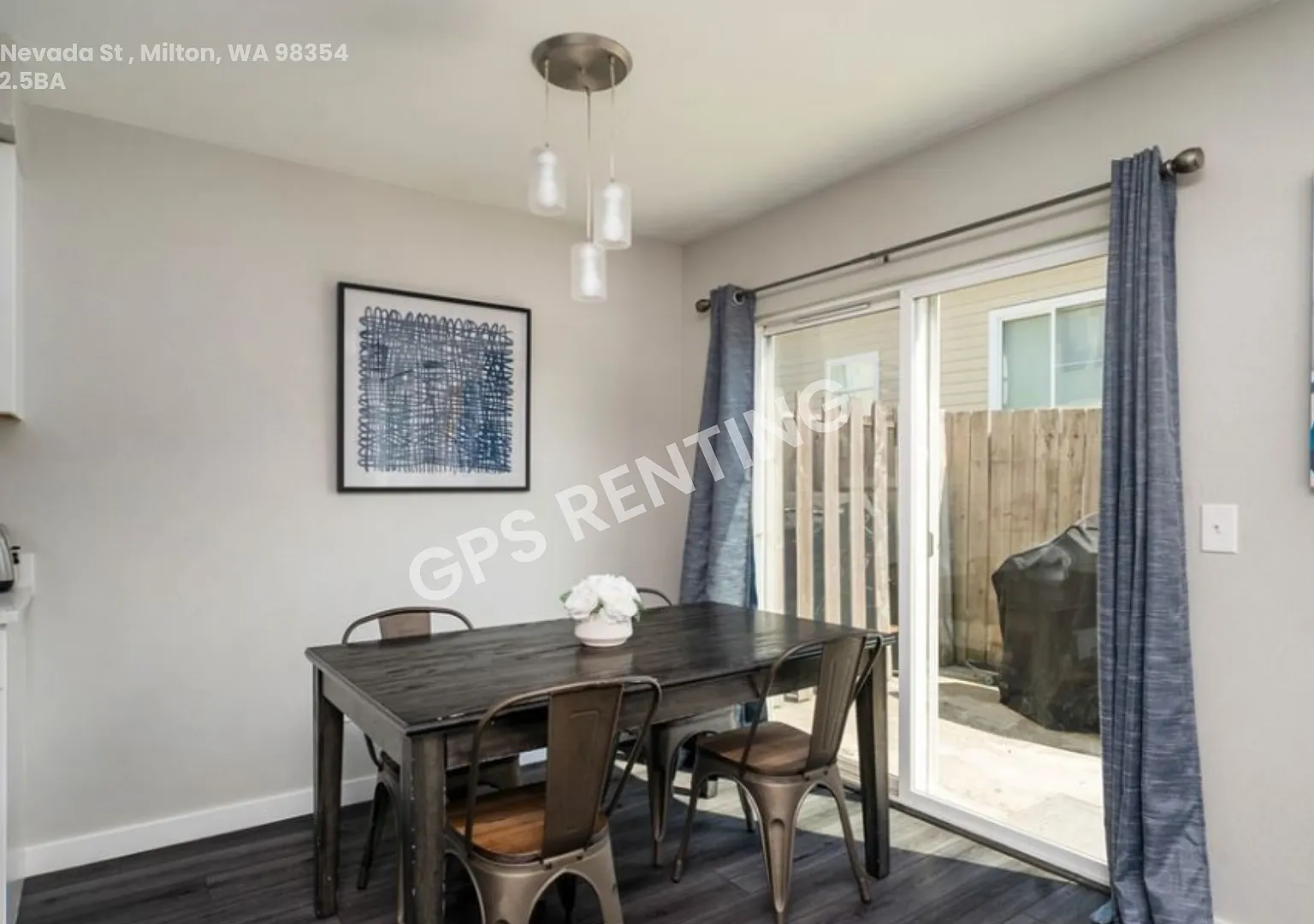 Don't Miss This Turn-Key Duplex in Milton! — Photo 4
