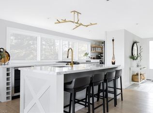 2872 Muskoka Rd #118, Muskoka Lakes, ON P0B1J0