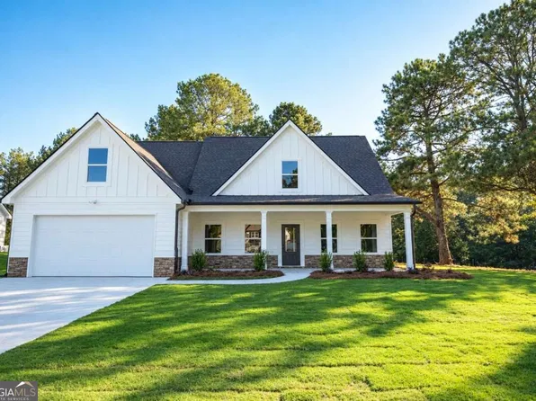 6095 Crowley Dr, Douglasville, GA 30135