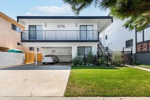 12716 Venice Blvd #5 Photo 1