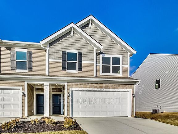 3rd image of 10834 Penwell Way