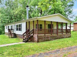 25888 Miner Valley Rd, Winona, MN 55987