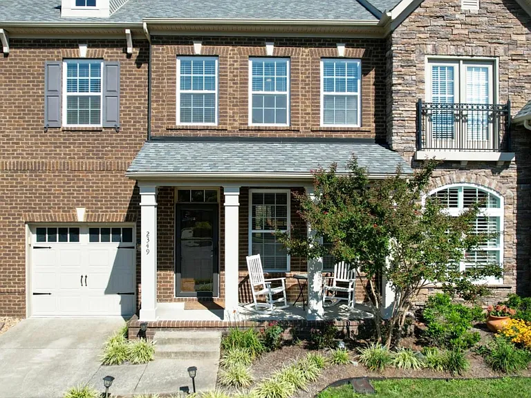 2349 Traemoor Village Pl — Photo 20