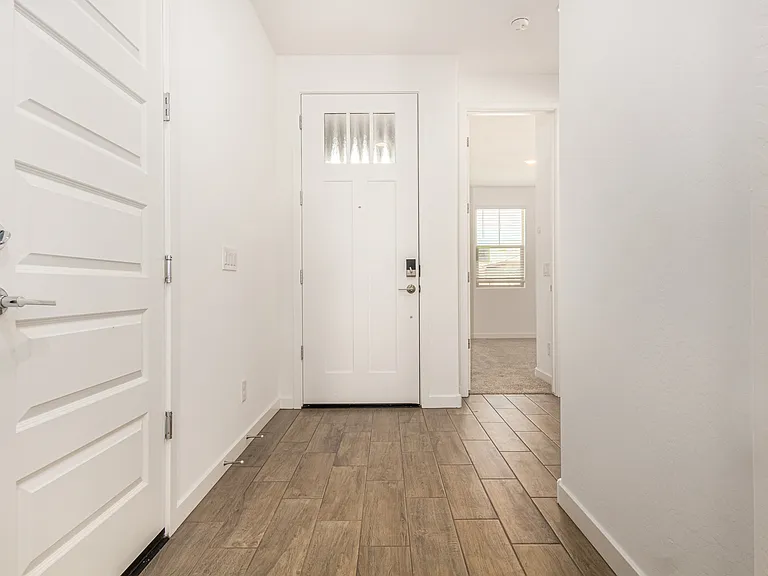 2049 W Sienna Bouquet Pl — Photo 3