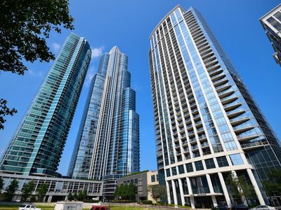 1235 S Prairie Ave APT 3604, Chicago, IL, 60605