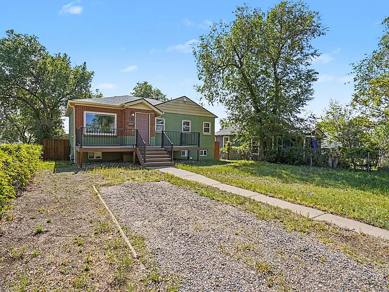 5050 Lincoln St — Photo 25