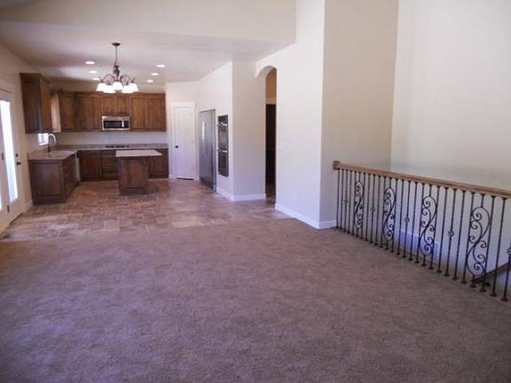 Living Room / Kitchen