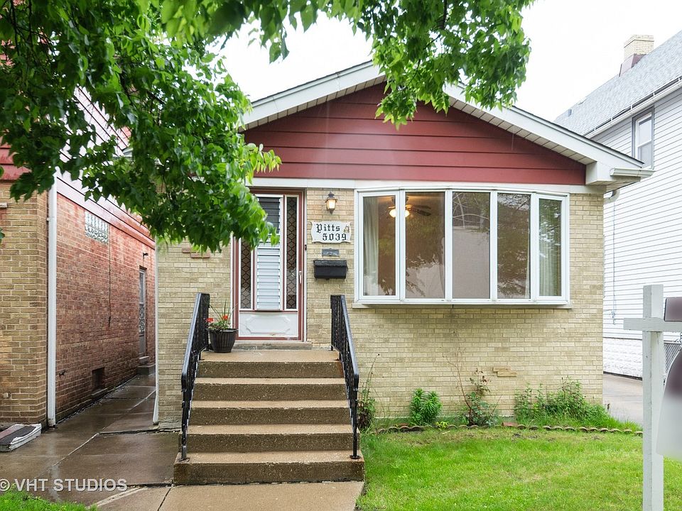 All Brick Ranch home.  Original hardwood floors. Newer furnace, AC and roof.