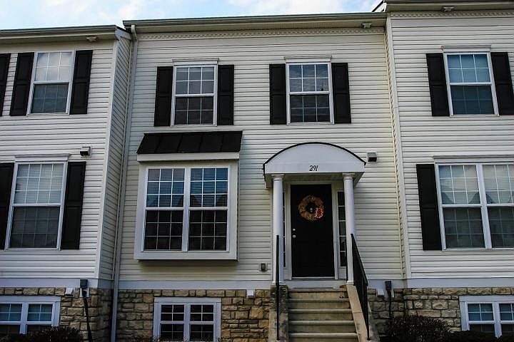 1st image of 291 Lost River Dr