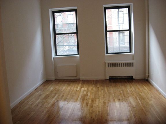 4th image of 355 E 73rd St APT 3D