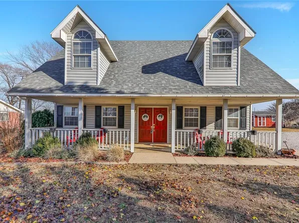 325 S Delaware St, Edna, KS 67342