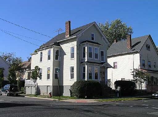 202 SUYDAM STREET