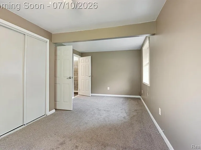500 Trombley Dr — Photo 22