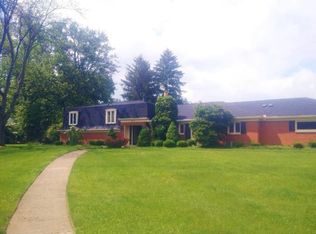 417 Chowning Cir, Dayton, OH 45429