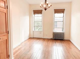 164 India St #3R, Brooklyn, NY 11222