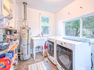 5242 SE Cooper St, Portland, OR 97206