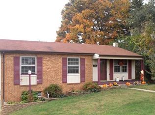 203 Gale Rd, Pearisburg, VA 24134