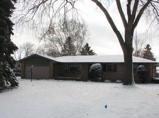 5843 Sandy Ln, Racine, WI 53406