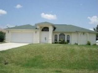1319 SW 36th Ter, Cape Coral, FL 33914